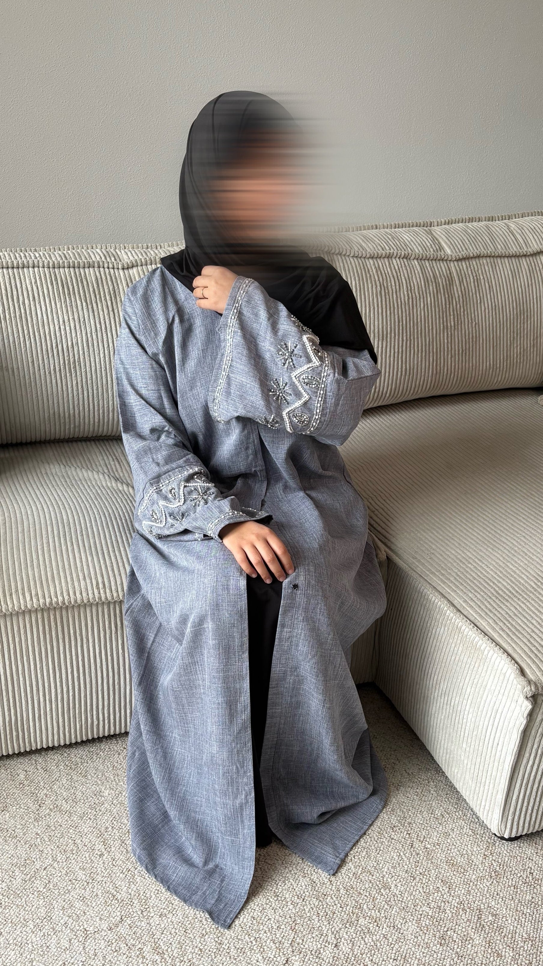 Abaya Hana