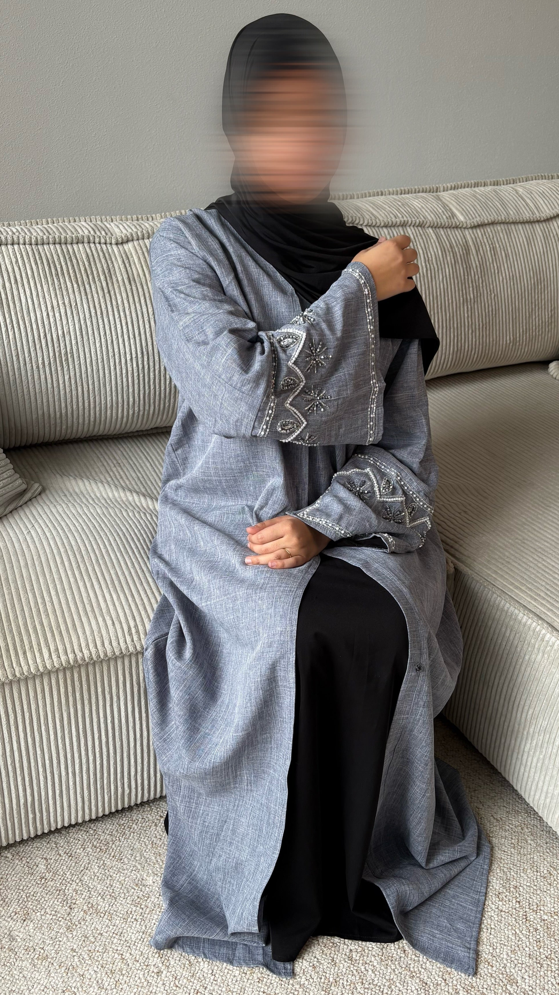 Abaya Hana