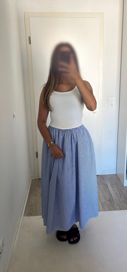 ROBE BOUFFANTE [RAYURES BLEUES]
