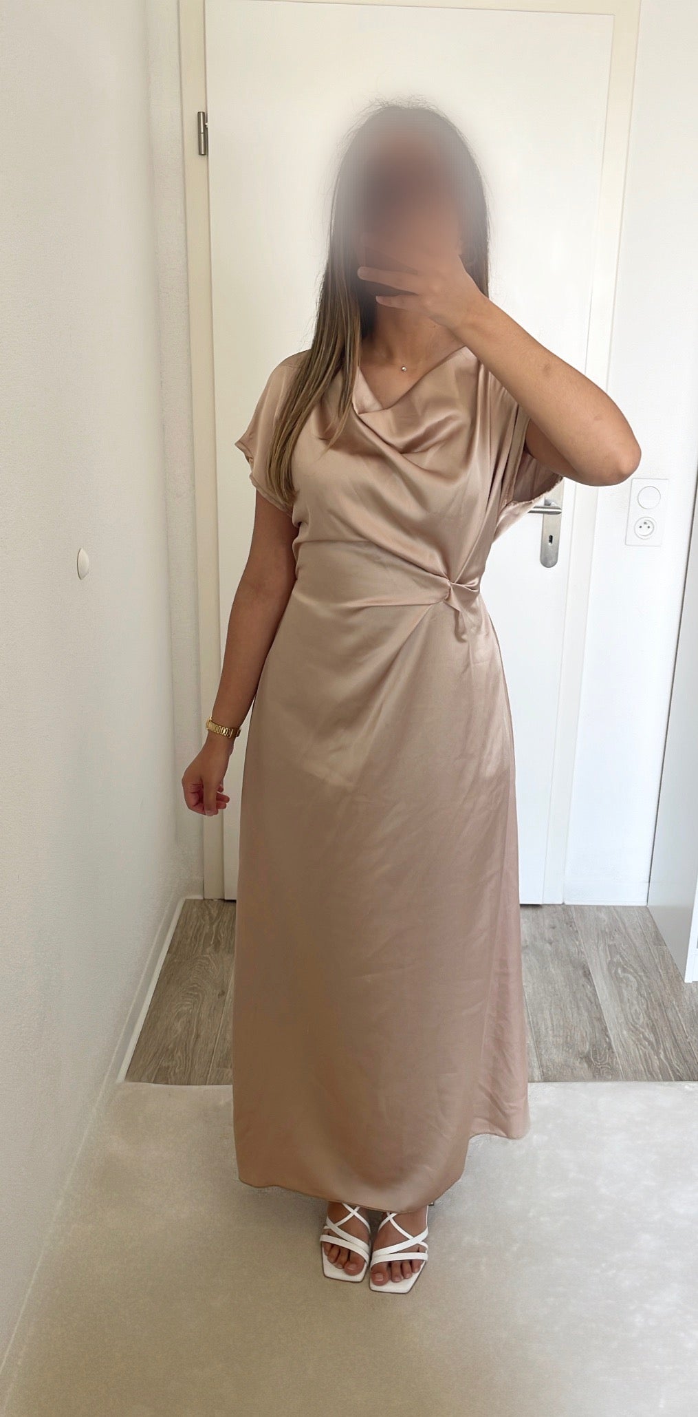 ROBE SATIN [CHAMPAGNE]