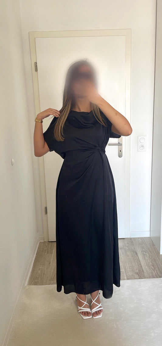 ROBE SATIN [NOIRE]